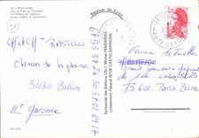 CPM Toulouse Sur un fond de Violettes Le Donjon du Capitole et les Allees F Rooswelt 