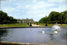 CPM Chateau des Ducs de Lorraine a Luneville Jardins a la Francaise 