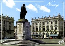 CPM Nancy Meurthe et Moselle La place Stanislas et la statue de Stanislas Leczinsky 