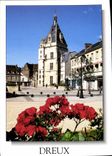 CPM Dreux Eure et loire le Beffroi et la Place Metezeau 