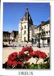 CPM Dreux Eure et loire le Veffroi et la Place Metzeau 