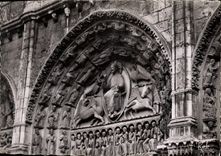 CPM Chartres Eure et Loir la Cathedrale Portail Royal Tympan XII S 