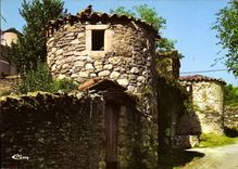 CPM En Cevennes Vieux Village 