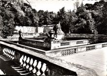 CPM Nimes Gard Ensemble des Bains Romains 