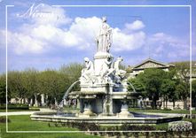 CPM Nimes l'esplanade et la Fontaine Pradie 