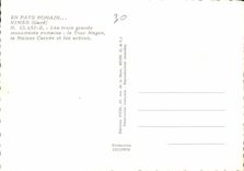 CPM En pays romain Nimes Gard Les trois grands monuments romains la tour Magne la Maison Carree et l