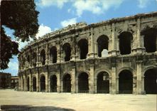 CPM Nimes Gard les arenes amphitheatre romain 