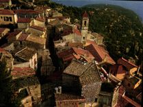 CPM Les Sites Merveilleux de la Cote d'Azur Roquebrune Village A M la Vieille Cite Medievale aux mai