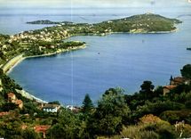 CPM Couleurs et lumiere de France la Cote d'Azur miracle de la nature Villefranche sur mer A M Rade 