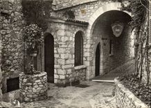 CPM Eze Village AM L'Hotel de la Chevre d'Or 
