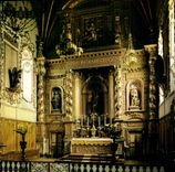 CPM Arrens Htes Pyr Chapelle de Pouey Laun Le Retable 