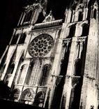CPM Chartres E et L La Cathedrale Illuminee Facade 