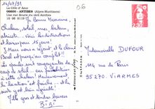 CPM Antibes Alpes Maritimes Une rue fleurie du vieil Antibes
