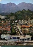 CPM Vue aerienne sur Menton au premier plan Le Casino 