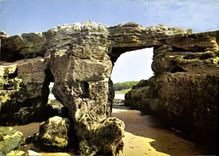 CPM Saint Palais sur Mer Le Pont du Diable a Maree basse 