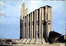 CPM Cote de Beaute Royan Charente Maritime L'Eglise Notre Dame 