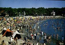 CPM Cote de Beaute La Plage de St Palais sur Mer a l'heure du bain 