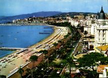 CPM Au Soleil de la Cote d'Azur Cannes la croisette et le Suquet 