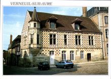 CPM Verneuil sur Avre Eure la Maison a tourelle belle construction renaissance de la fin du XV S sit