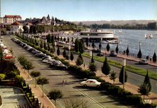 CPM Vichy Allier Station Ideale Sante Vacances Boulevard de Lattre de Tassigny et la Rotonde du Lac 