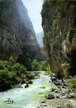 CPM Les Gorges Pittoresque du Verdon Effet de lumiere dans le fond des Gorges aux Falaises du Bauche