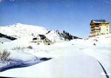 CPM Alp de Hte Prov la Source du le Grand Chalet Mayt 