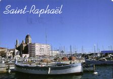 CPM Saint Raphael le port et la cathedrale 