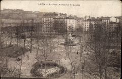 CPA Lyon la Place Morand et les Jardins 