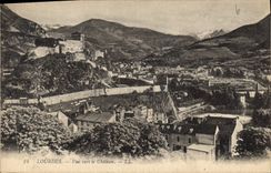 CPA Lourdes Vue vers le Chateau 