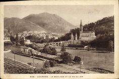 CPA Lourdes La Basilique et le Pic du Jer 