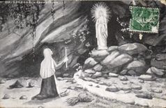 CPA Lourdes L'Apparition 