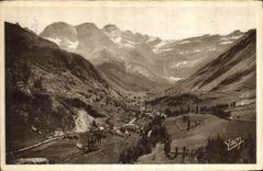 CPA Gavarnie le Village et le Cirque 