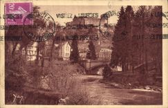 CPA Lourdes Le Chateau Fort et le Gave 