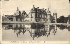 CPA Chantilly Le Chateau la Facade Nord Est 