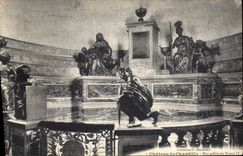 CPA Chateau de Chantilly Mausolee de Henrill 