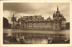 CPA Chateau de Chantilly le Petit Chateau et la Tour du Tresor 