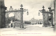 CPA Nancy Place Stanislas a Grille Lamour 