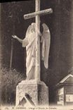 CPA Lourdes L'Ange a l'Entree du Calvaire 