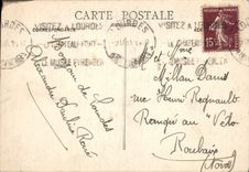 CPA Lourdes La Basilique et la Vierge Couronnee 