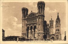CPA Lyon Notre Dame de Fourviere la Façade 