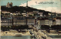 CPA Lyon La Pont Lafayette La Place des Cordelieres er Fourviere 