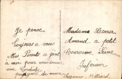 CPA Heureuses Paques Femme