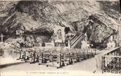 CPA La Sainte Baume Interieur de la Grotte 
