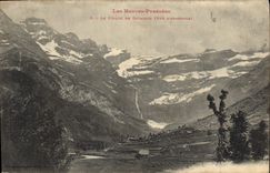 CPA Les Hautes Pyrenees le Cirque de Gavarnie vue d'ensemble 