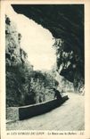 CPA Les Gorges du Loup la Route sous les Rochers 