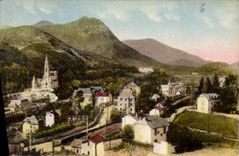 CPA Lourdes vue generale sur la basilique de la route de Pau 