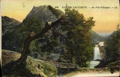 CPA Env de Cauterets au pont d'Espagne 