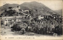 CPA Lourdes le Chateau et le Pic du Jer 