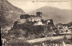 CPA Lourdes Le Chateau Fort et le Pic du Jer 