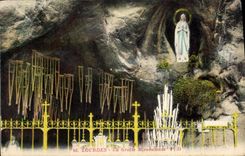 CPA Lourdes La Grotte Miraculeuse 